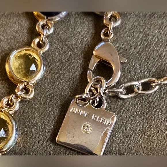 Anne Klein - Vintage 90’s Bezeled Gold Tone “Flapper Necklace” - Picture 6 of 6